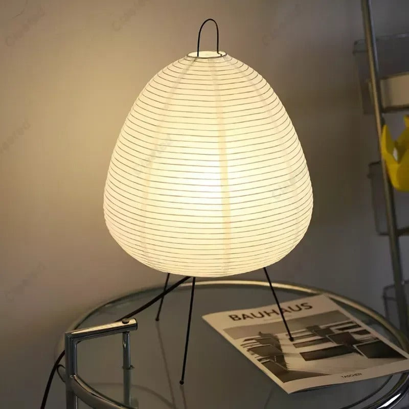 Reispapierlampe – Japanischer Minimalismus und friedliches Licht