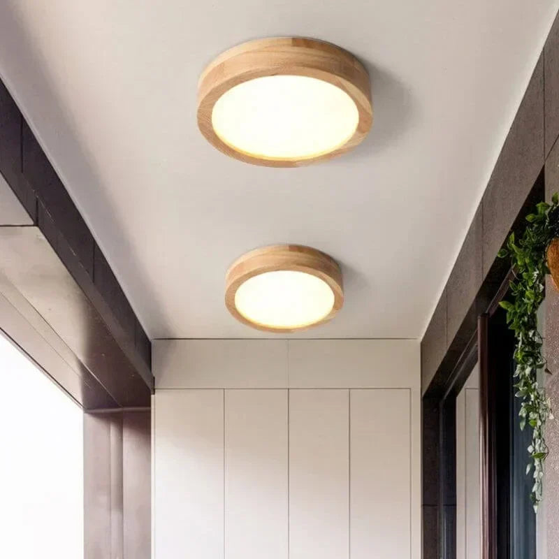 Skandinavische LED-Deckenleuchte mit Holzoberfläche