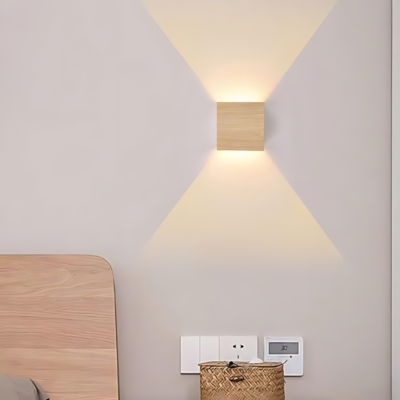 LED-Wandlampe im skandinavischen Stil aus Naturholz – minimalistische Wandleuchte für Schlafzimmer und Wohnzimmer