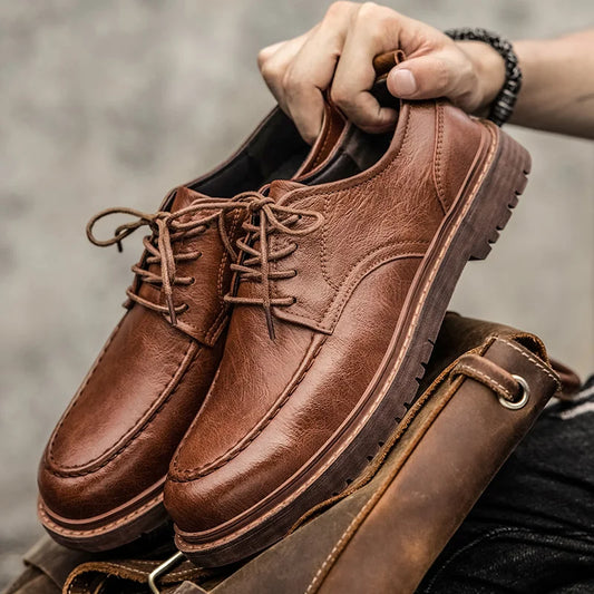 Vielseitiger und bequemer Herrenschuh