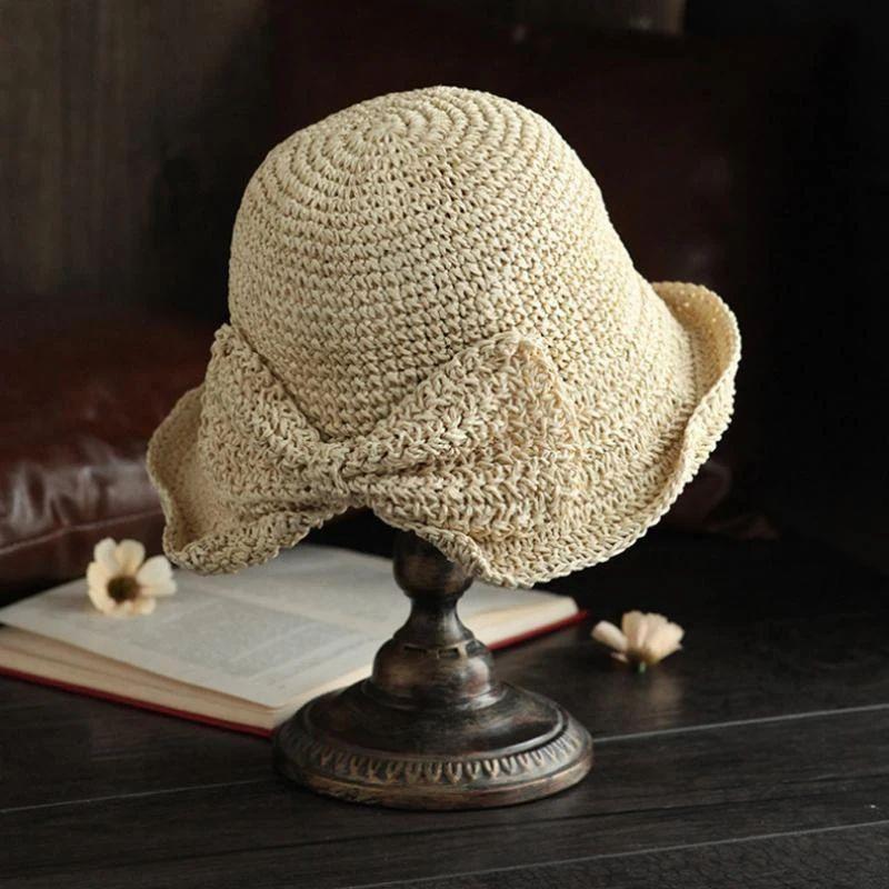Sommerhut mit Krempe und Schleife