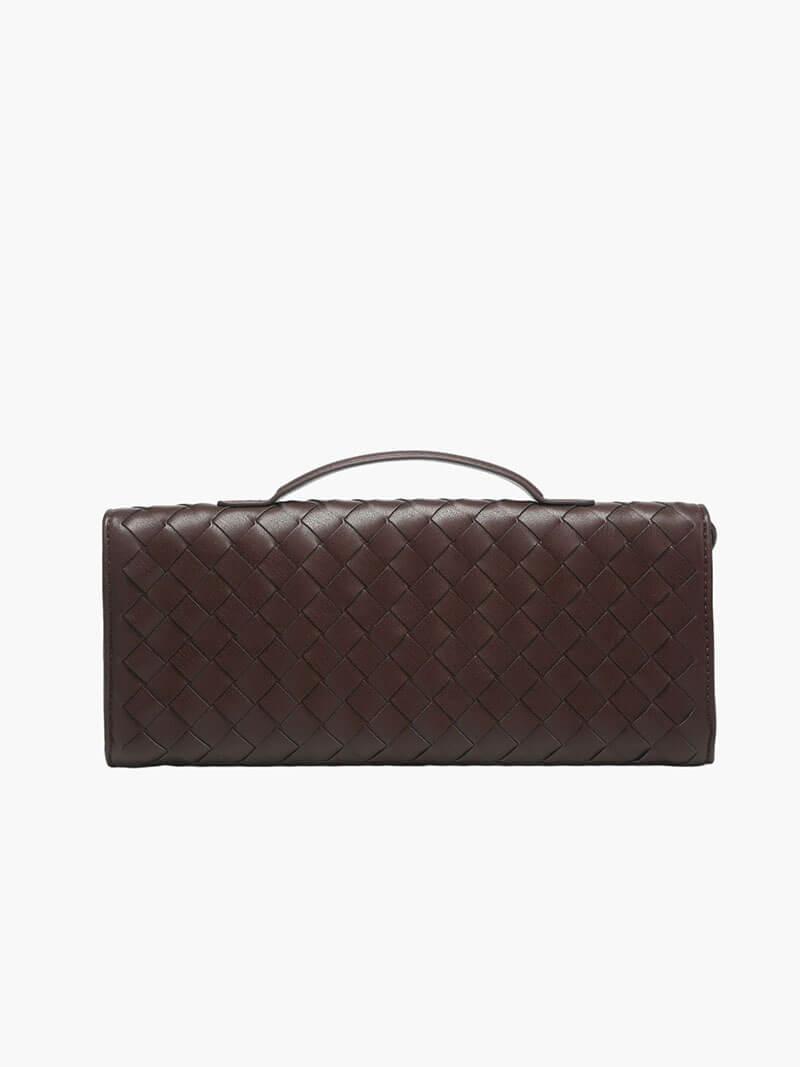 Stilvolle geflochtene Tasche