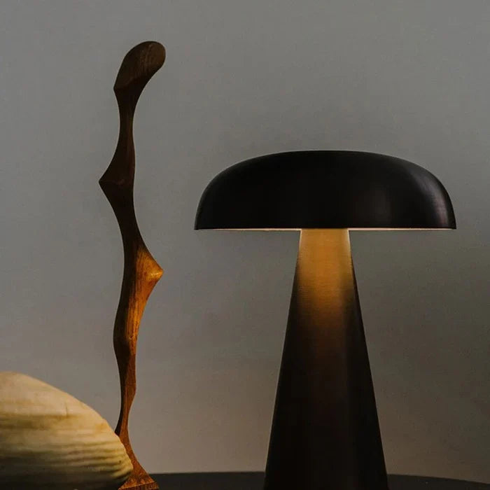 Stilvolle tragbare Tischlampe