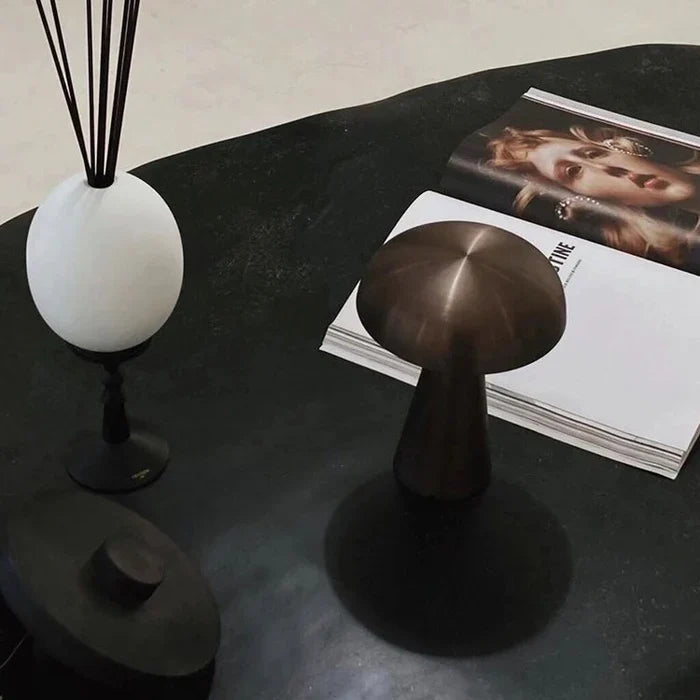 Stilvolle tragbare Tischlampe