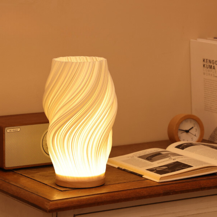 Dimmbare Design-LED-Lampe mit gewellter Struktur