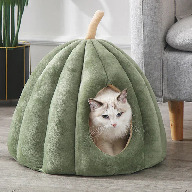 Kürbisförmiges Katzenbett – Warmes, waschbares und bequemes Katzenhäuschen