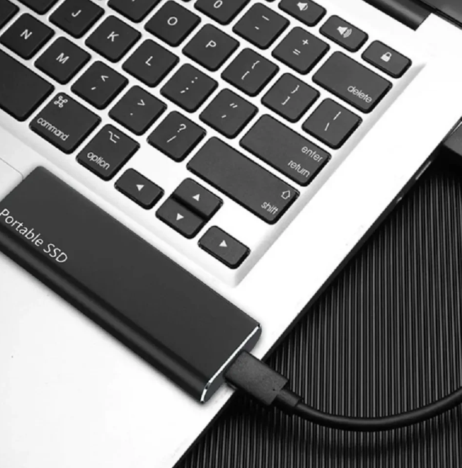 Tragbare externe 4-TB-USB-C-Festplatte für PC & Mac