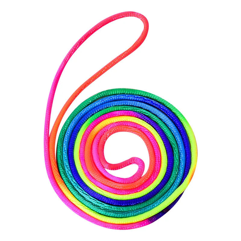 Springseil in Regenbogenfarben für Outdoor-Spiele für Kinder