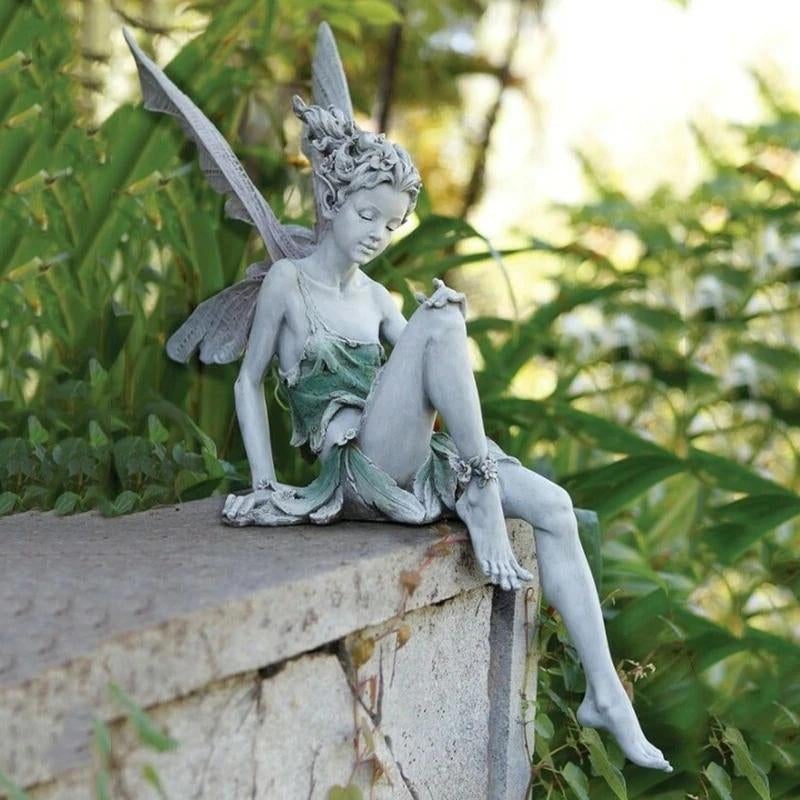 Sitzende Fee Gartenstatue