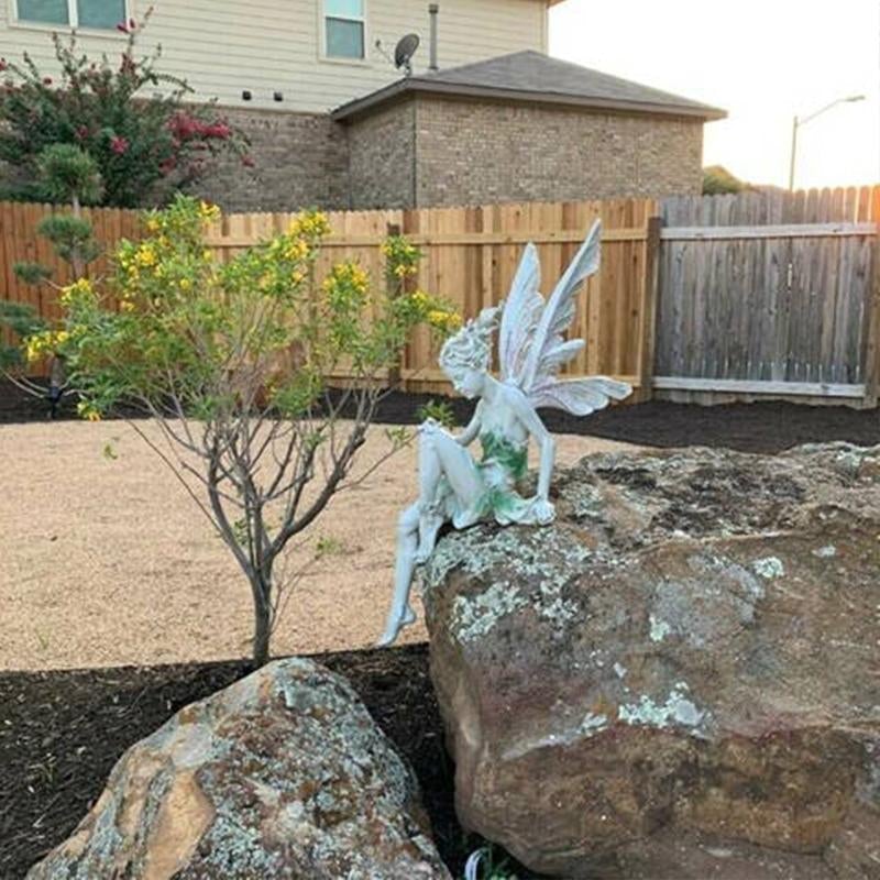 Sitzende Fee Gartenstatue