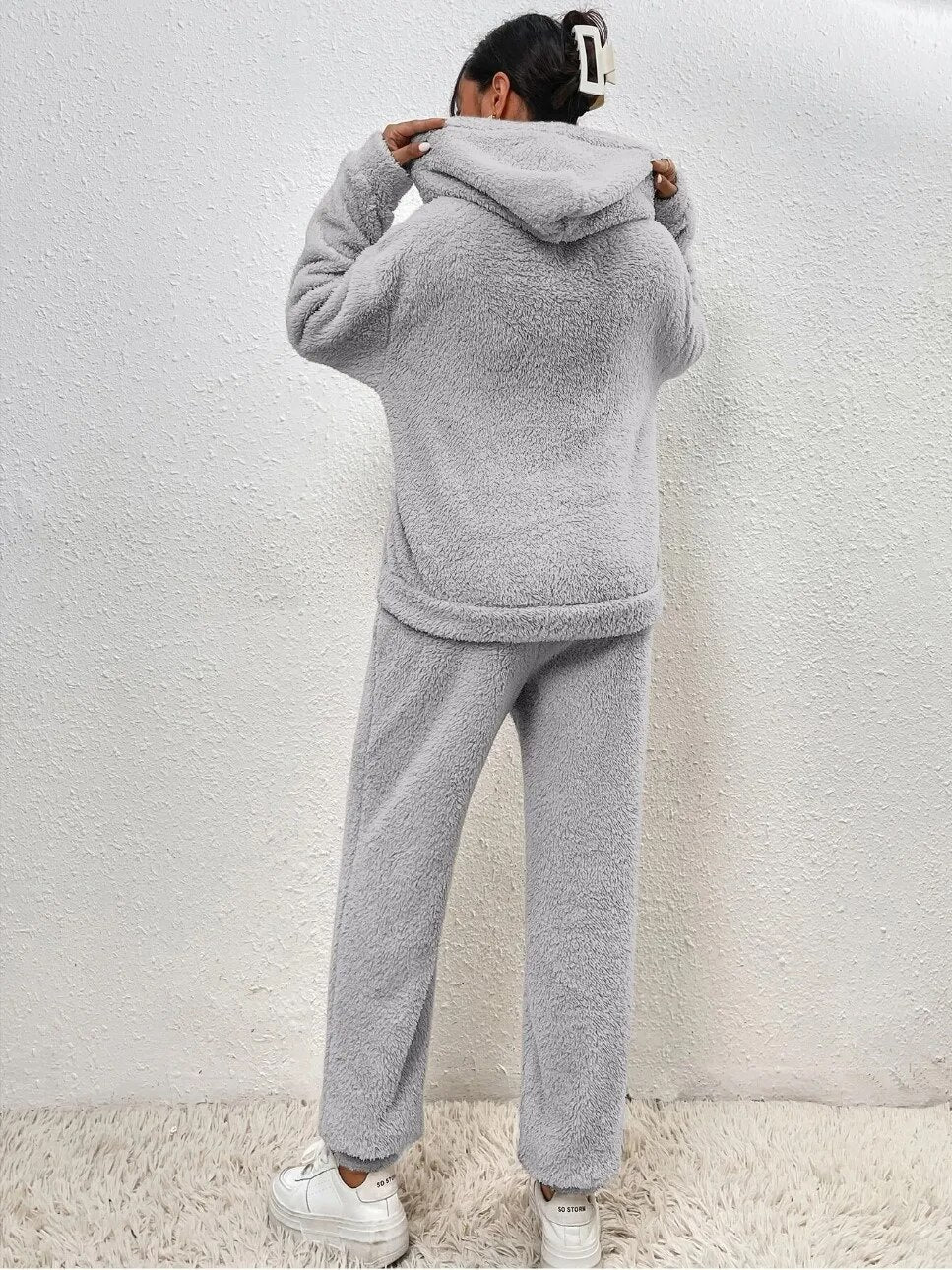 Ultra-bequemer Kapuzen-Pyjama aus Teddy-Fleece | unvergleichlicher Komfort und Stil für die Erholung zu Hause