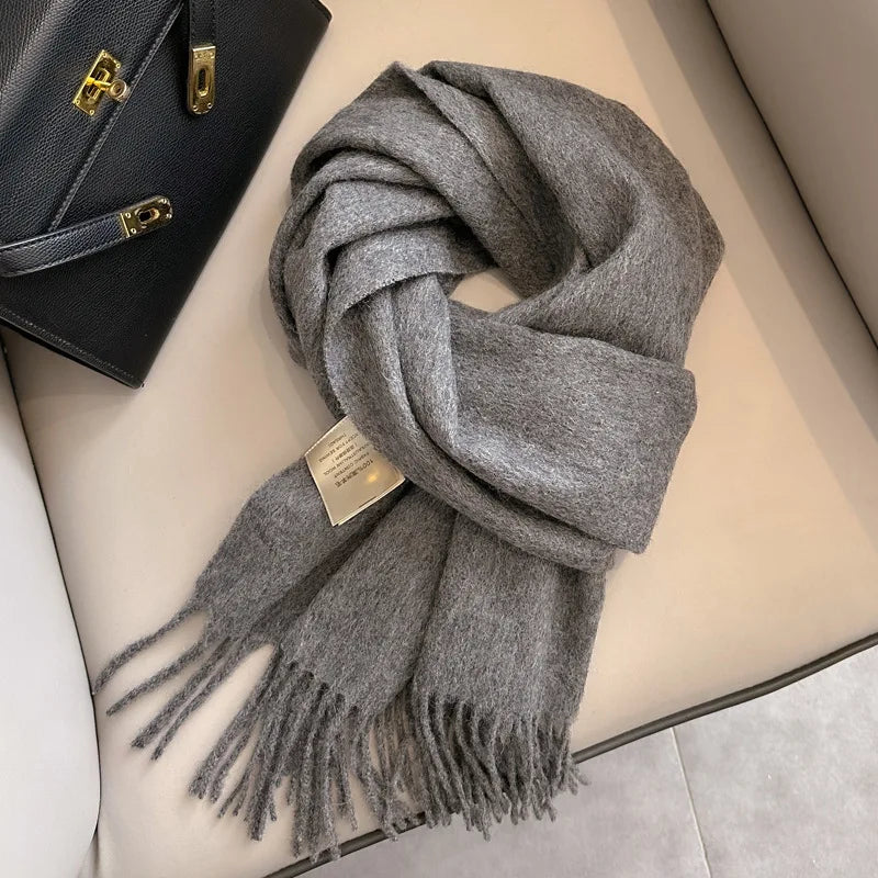 Unisex schmaler Wollschal - einfarbig, warm und weich