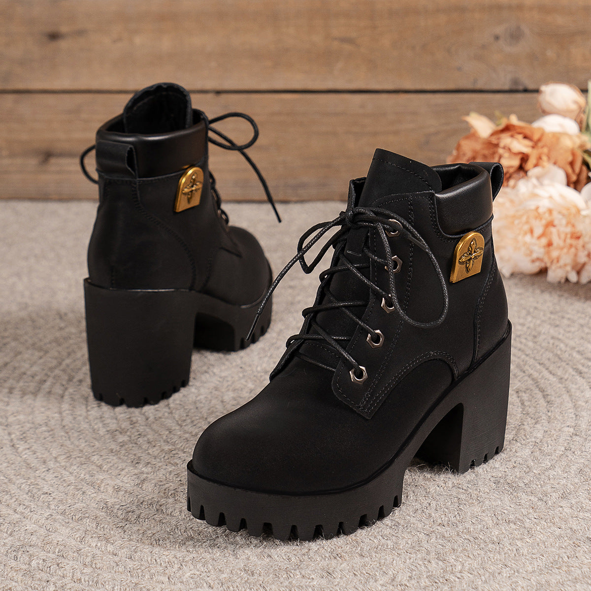 Urban Warrior Stiefel — Beherrsche die Strassen mit unaufhaltsamem Halt und wasserdichter Leistung