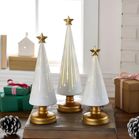 Glas-Weihnachtsbäume mit funkelnder LED-Beleuchtung