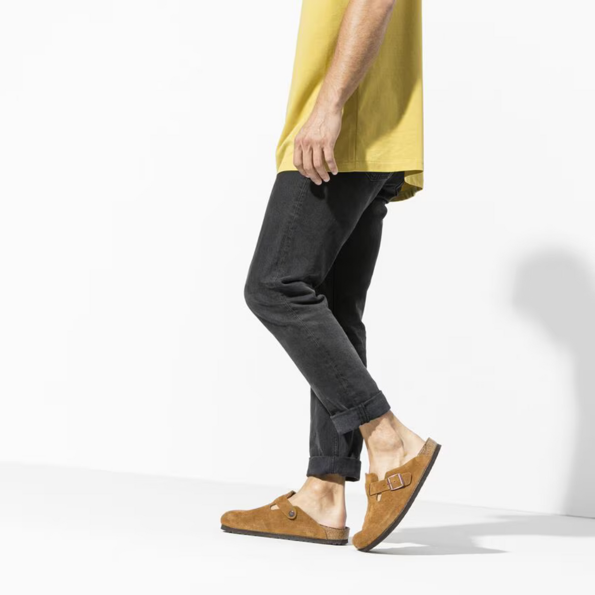 Taupefarbene Spaltleder-Clogs – Bequemes anatomisches Fussbett