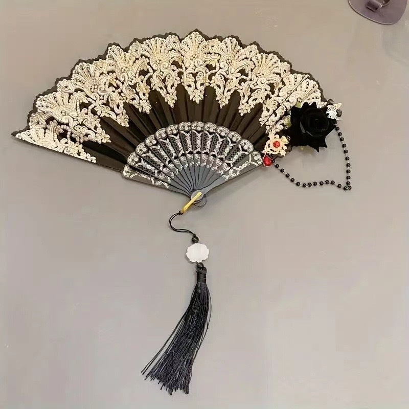 Faltfächer aus Spitze mit Blumenmuster für Hochzeiten und Partys – elegantes und leichtes Accessoire