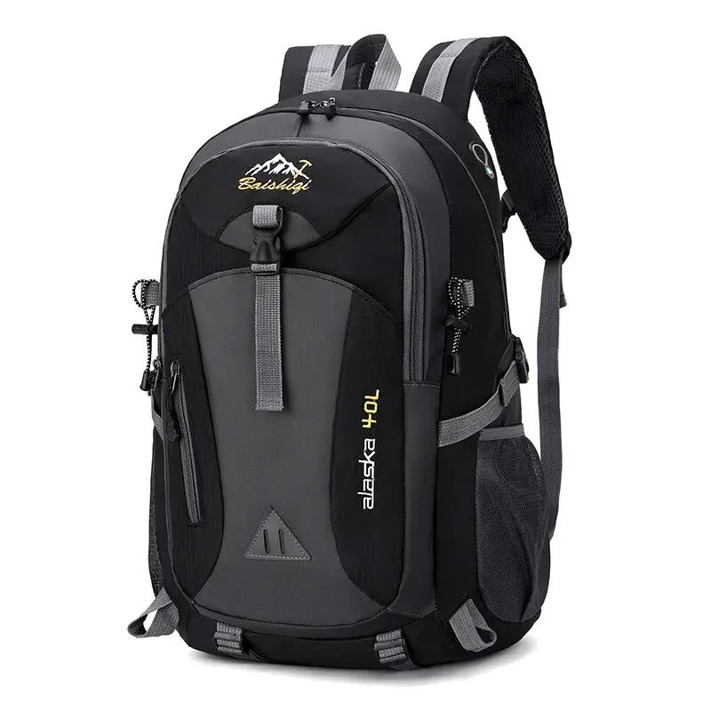 Wasserdichter 40-Liter-Rucksack für Abenteuer - bequem und funktional