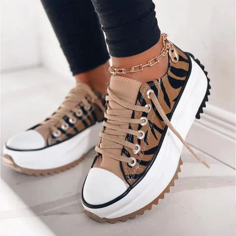 Vogue Step Sneaker